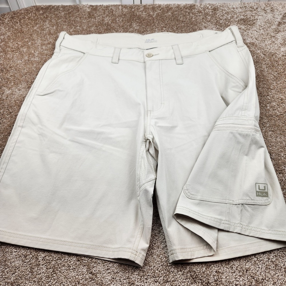 Huk Mens Performance Fishing Shorts Khaki Stretch Cargo XXL‎ 40 Waist 10 Inseam